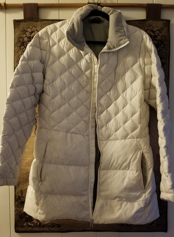 The North Face puffer L - Picture 1 of 9